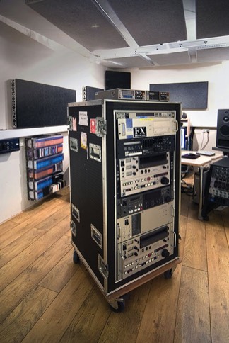 fx copyroom equipment rack